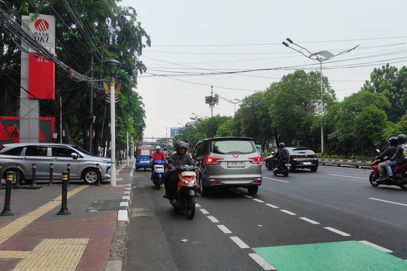 Dampak Negatif Melawan Arus di Jalan Raya