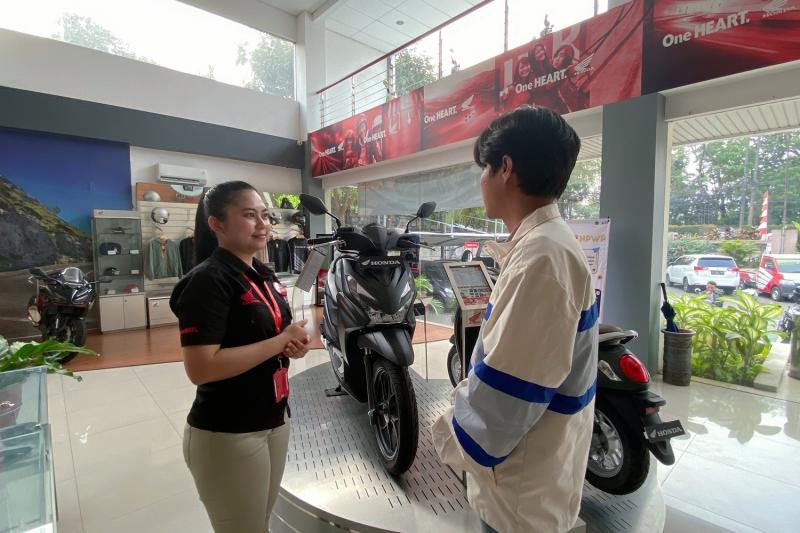 Kredit Sepeda Motor Honda (Ist)