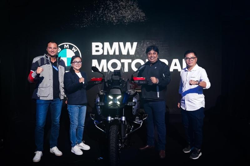 BMW R 1300 GS Adventure, Motor Petualangan Kelas Premium - BMW Motorrad