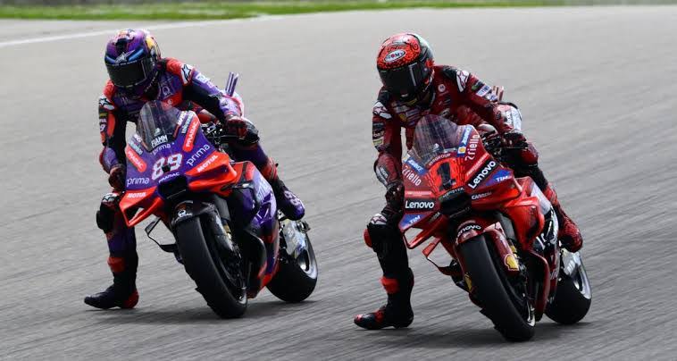 Perundingan Francesco Bagnaia dan Jorge Martin bakal ikut ditentukan kompon ban. (Foto: ist)