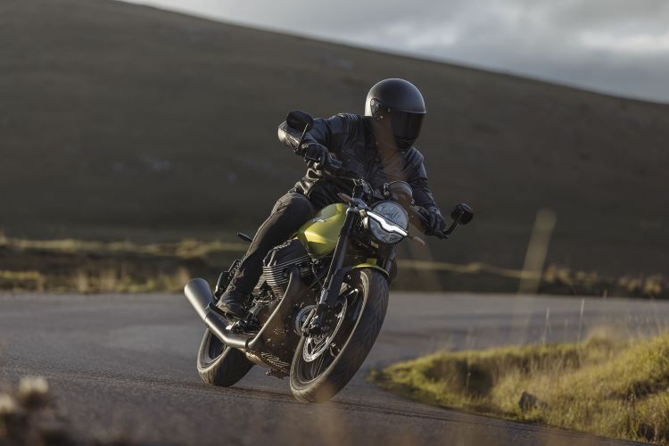 Tampilan macho tungangan baru ari Moto Guzzi