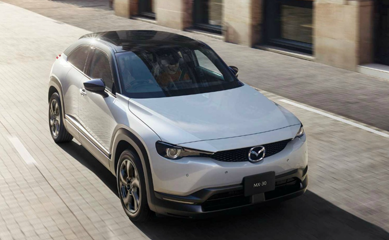Mazda MX-30 Debut di GJAW 2024: Mobil Listrik Pertama Mazda di Indonesia, Tawarkan Desain Futuristik dan Ramah Lingkungan
