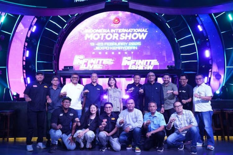 Petinggi Dyandra Promosindo dan partners memaparkan inovasi dalam wajah IIMS 2025