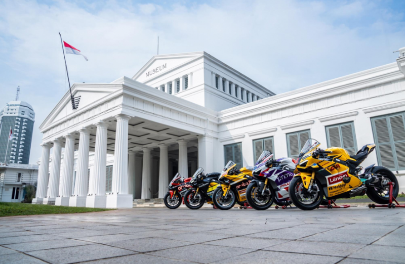 Dari Lintasan Balap ke Jejak Sejarah: 5 Ducati Panigale Replika Balap & Juara Dunia 2023 Edisi Terbatas Hadir di Indonesia
