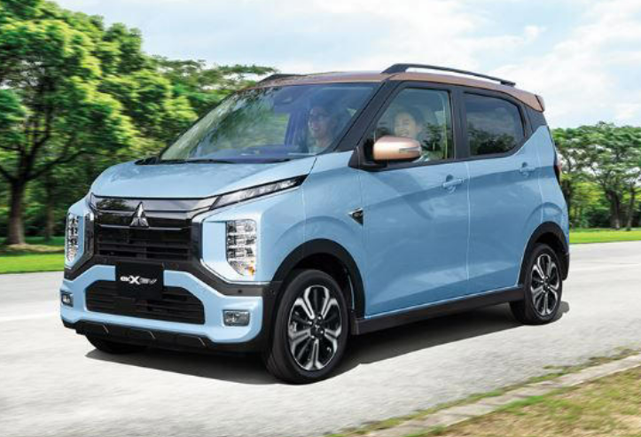 Mitsubishi eK X EV: Mobil Listrik Mungil yang Bisa Jadi Genset Berjalan