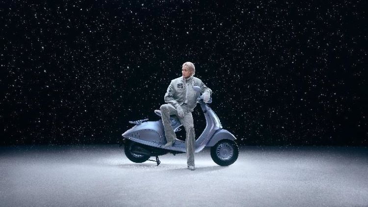 Tampilan menggoda motor Vespa 946 Snake yang dijual secara terbatas