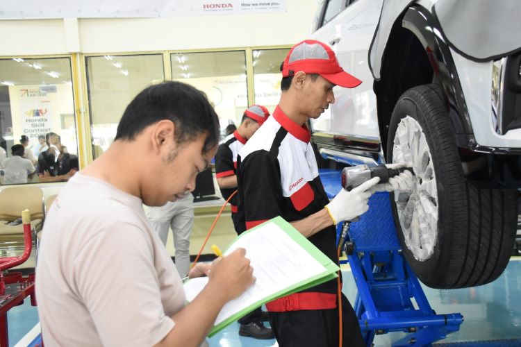 Strengthening Services, Honda Holds National Skills Competition for Technicians and Susterants