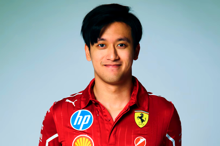 Zhou Guanyu Jadi Pembalap Cadangan Scuderria Ferrari di F1 2025 (Foto: F1)