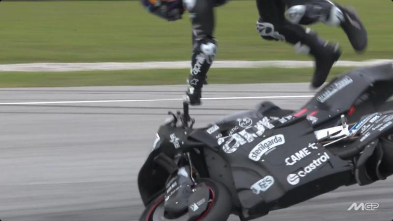 Saat Jorge Martin terlempar bersama Aprilia RS-GP di Sepang. (Foto: motogp)