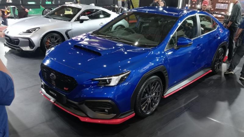 Subaru WRX dengan Parts STI