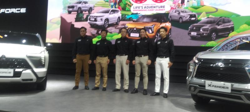 Momen pembukaan booth Mitsubishi di IIMS 2025.