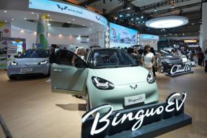 Beli Mobil Wuling Untung Banyak dengan Aneka Promo Selama IIMS 2025