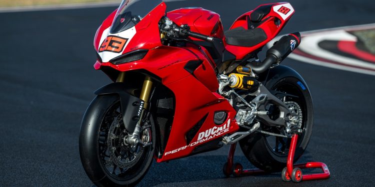 Ini Panigale V2 S, motor harian rasa supersport, kado khusus buat Marc Marquez. (Foto: ducati)