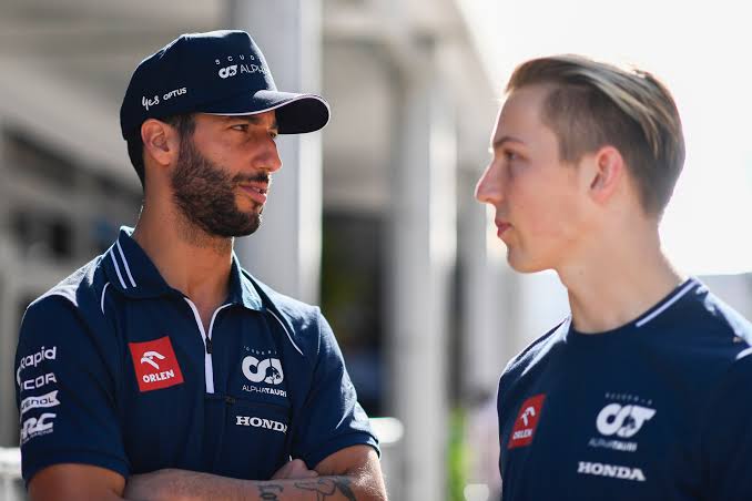 Liam Lawson dam Daniel Ricciardo. (Foto: theindependent)