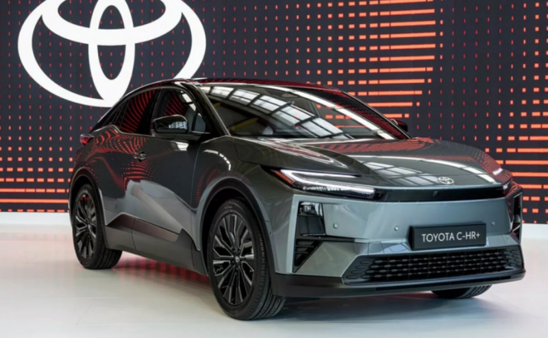 Toyota C-HR+ Siap Meluncur 2026: SUV Listrik dengan Performa Bertenaga dan Desain Agresif