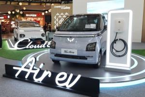 Wuling New Air ev dan Wuling New Cloud EV dapat tampil di salah satu pusat perbelanjaan