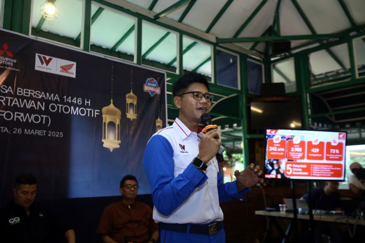 Head Of Safety Riding Promotion PT Wahana Makmur Sejati, Agus Sani berbagi ilmu safety riding bagi pemotor yang mudik