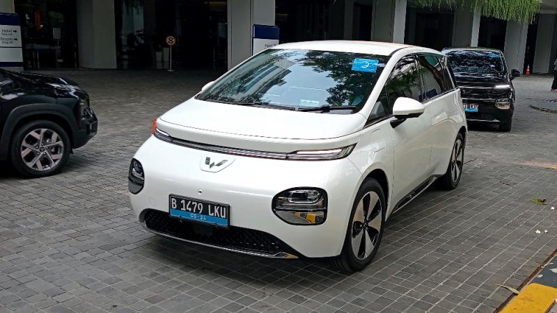 Mobil Listrik Wuling Cloud EV (Foto: Mobilinanews)
