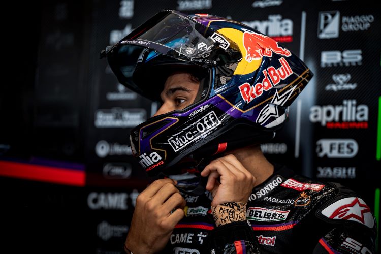 Jorge Martin masih dalam perawatan intensif karena patah rusuk 