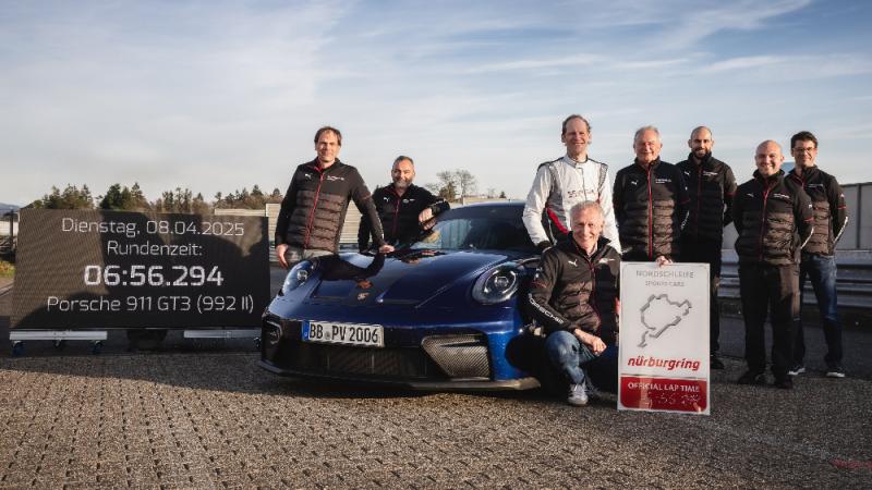 Porsche 911 GT3 with Weissach Package (Foto: Porsche)
