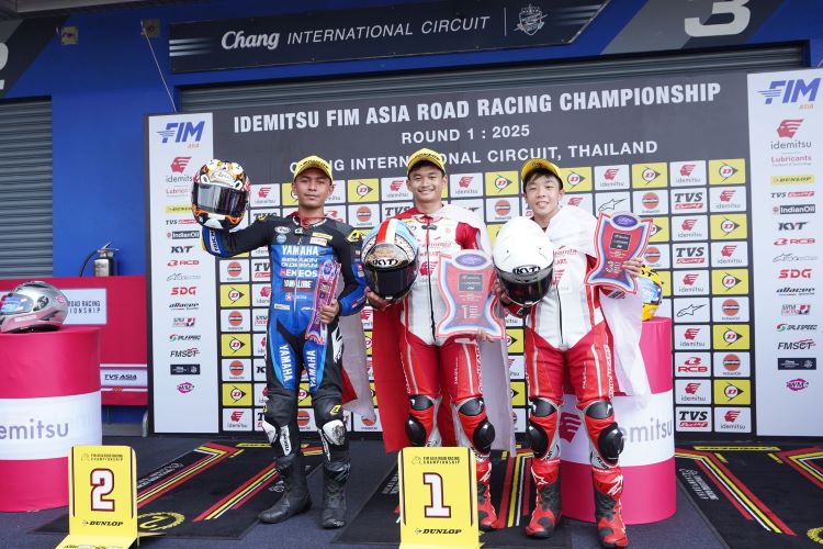 Pebalap Indonesia berhasil juara di Buriram dalam ajang balap Asia Road Racing Championship (ARRC) 2025