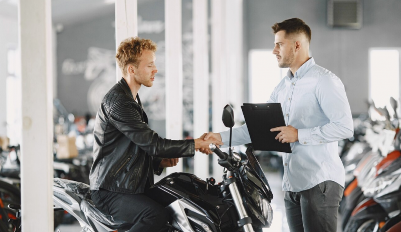 Motor Bakal Kena Cukai? Ini Klarifikasi Resmi dan Fakta Sebenarnya