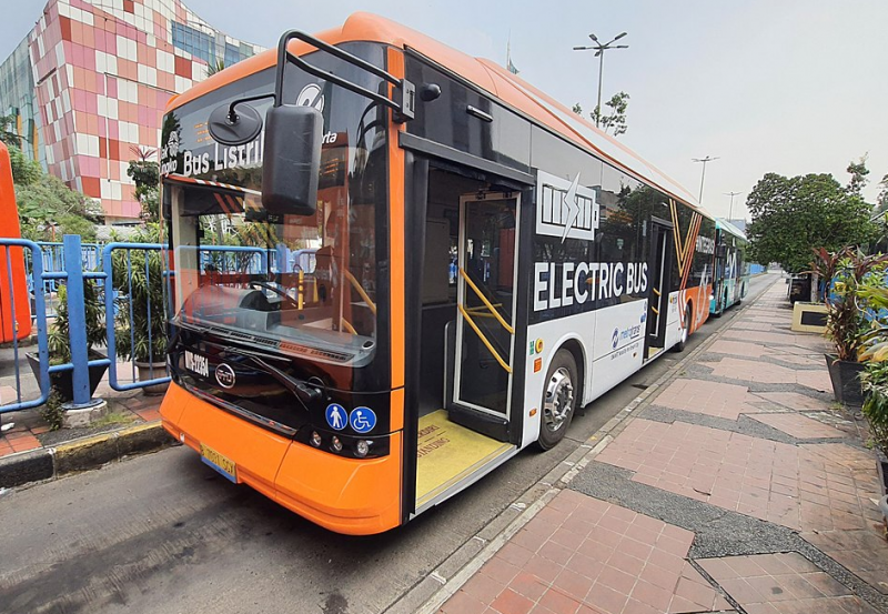 Transportasi Gratis untuk 15 Golongan Resmi Berlaku di Jakarta  Inisiatif Besar Pemprov untuk Jakarta yang Lebih Terhubung dan Setara