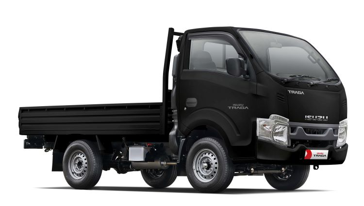 Tampilan Isuzu Traga Black Premium yang spesial untuk mendukung bisnis konsumen