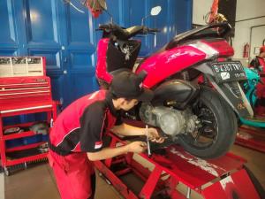 Servis di Bengkel Resmi, Nikmati Layanan Berkelas Ala Yamaha