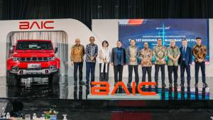 Ketum IMI Bamsoet Sambut Baik Perakitan BAIC BJ40 Plus Di Purwakarta, Dorong Indonesia Jadi Hub Produksi Otomotif Asia