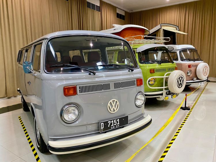 Tampilan mobil klasik Volkswagen yang masih menjadi kebanggan para pecintanya di Indonesia
