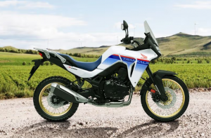Honda XL750 Transalp 2025: Warna Baru Makin Gahar, Fitur Tambahan Bikin Siap Tembus Medan Ekstrem
