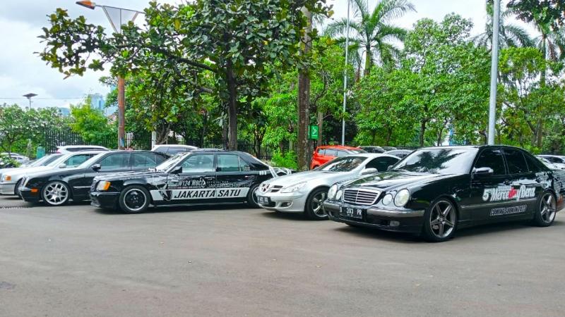 Komunitas Mercedes Club Indonesia (Foto: Mobilinanews)