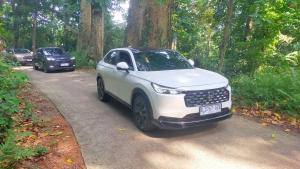 Test Drive Honda HR-V :HEV, Belok Tahura Banten Bawa 500 Bibit Pohon