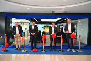 Volkswagen Indonesia Resmikan City Store Pertama di Kompleks Indomobil Jakarta
