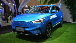 Dibanderol Rp 400 Jutaan, Cek Spesifikasi Mobil Listrik MG ZS EV