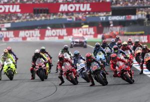 MotoGP 2025 Belanda: Petik 12 Poin, Marc Marquez Kian Melambung. Ini Klasemen Jelang Main Race