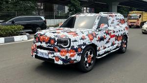 Tertangkap Kamera Uji Jalan, BAIC BJ30 Hybrid Segera Meluncur di GIIAS 2025, Intip Spesifikasinya