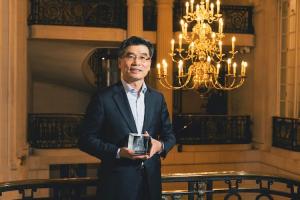 Presiden Kia, Ho Sung Song Sabet Penghargaan di  Autocar Awards 2025   