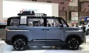 Toyota Siapkan MPV Bergaya Land Cruiser Siap Debut 2025