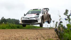 WRC 2025 Rally Estonia: Debut Gemilang Oliver Solberg, Antar Toyota Cetak Rekor 100 Kemenangan di WRC