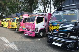 Mitsubishi Fuso, Kiprah 55 Tahun dan Cerita Solidaritas Komunitas Canter di GIIAS 2025   