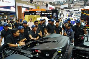 Mitsubishi Fuso Edukasi Edukasi Konsumen Fleet Soal Teknologi Euro 4 untuk Dukung Partner Bisnis