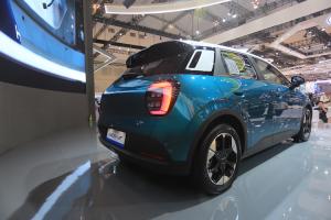 AION UT, Mobil Listrik Pintar dengan Teknologi Canggih dan Fitur Keselamatan Kelas Premium