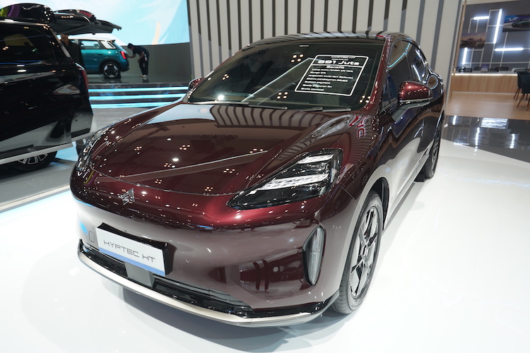  Tampilan HYPTEC HT, mobil listrik mew dan canggih dari GAC Indonesia