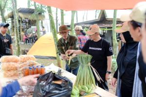 Bridgestone Indonesia Rehabilitasi Ekosistem Gunung Sanggabuana