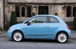 Mobil Kecil Buat Perjalanan Jauh Aman Gak Sih? Ini Jawaban Lengkapnya