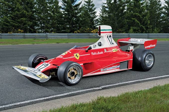 Livery Ferrari besutan Niki Lauda pada musim 1975, muncul di Monza pekan ini. (Foto: ist)
