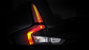 Suzuki Siap Perkenalkan New Xl7 Hybrid Alpha Kuro, SUV Keluarga yang Tangguh untuk Indonesia