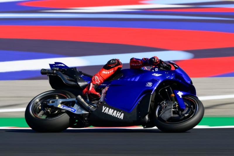 Ujian perdana Yamaha M1 V4 di Misano, langsung menjanjikan. (Foto: GnG-therace)